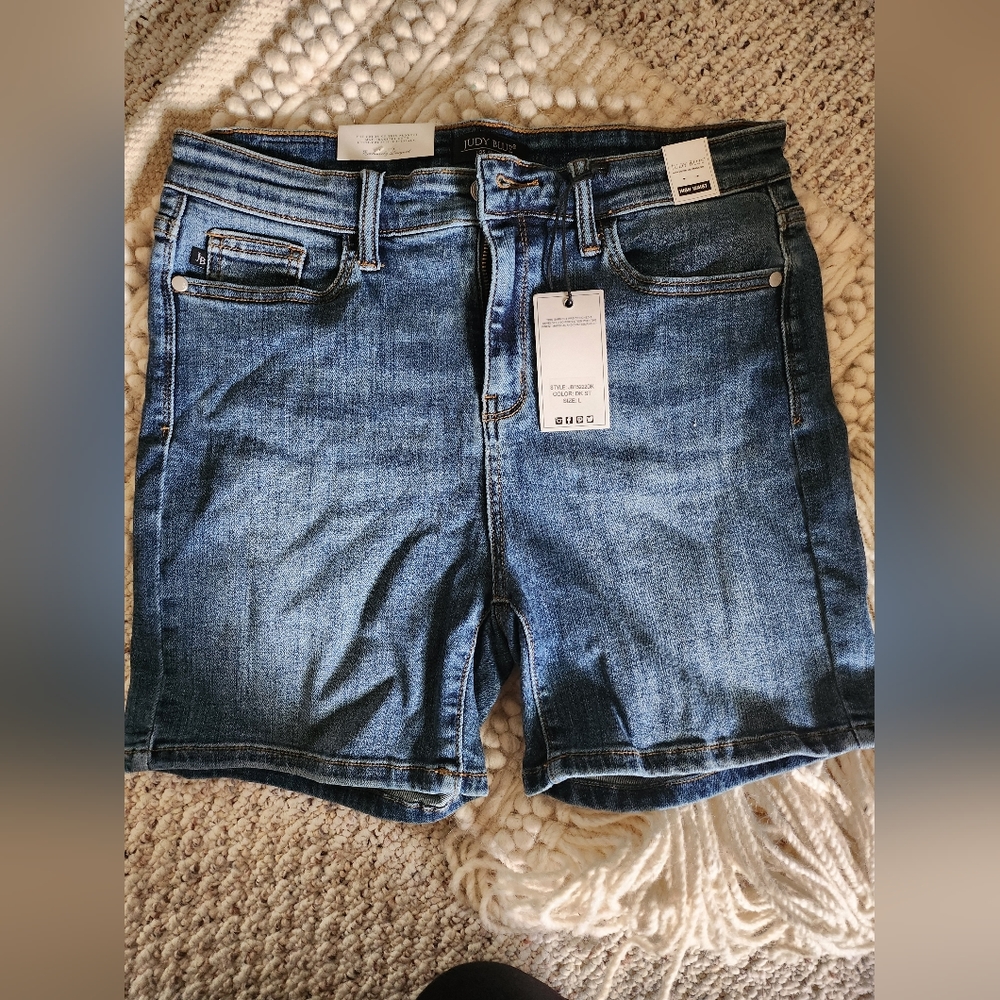 Judy Blue SHORTS